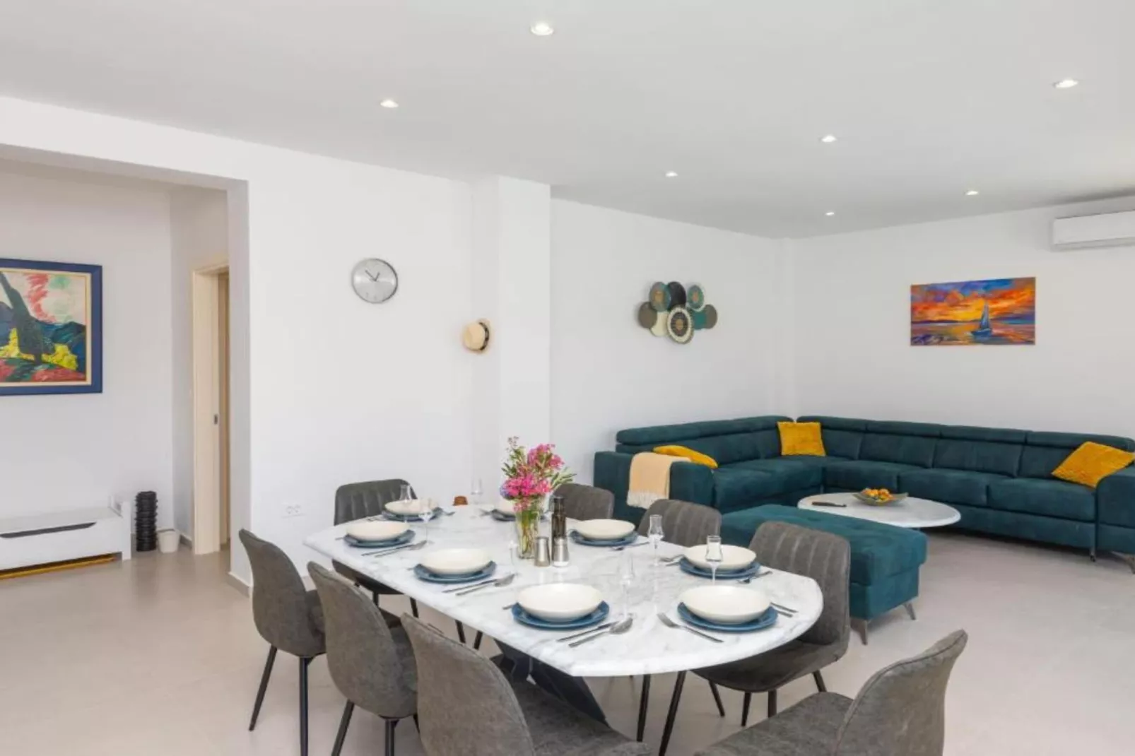 Luxury Villa Navis-Living room