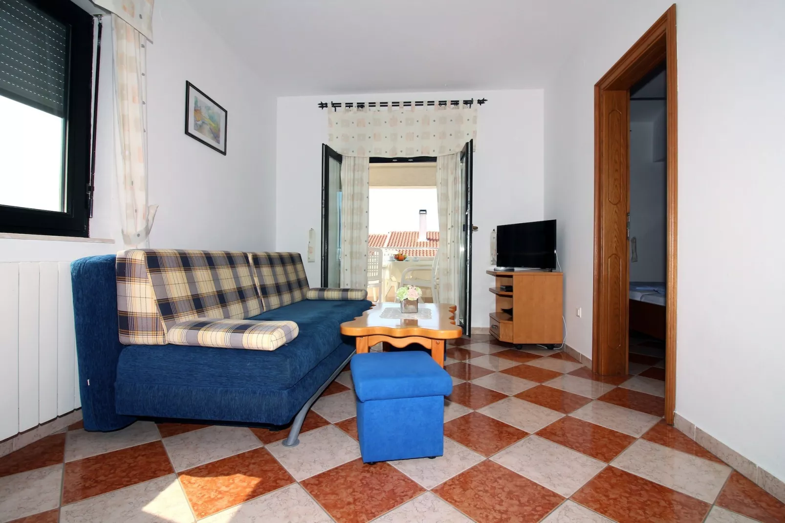 Zadar Coastal Haven - One Bedroom Apartment With Sea View-Salon