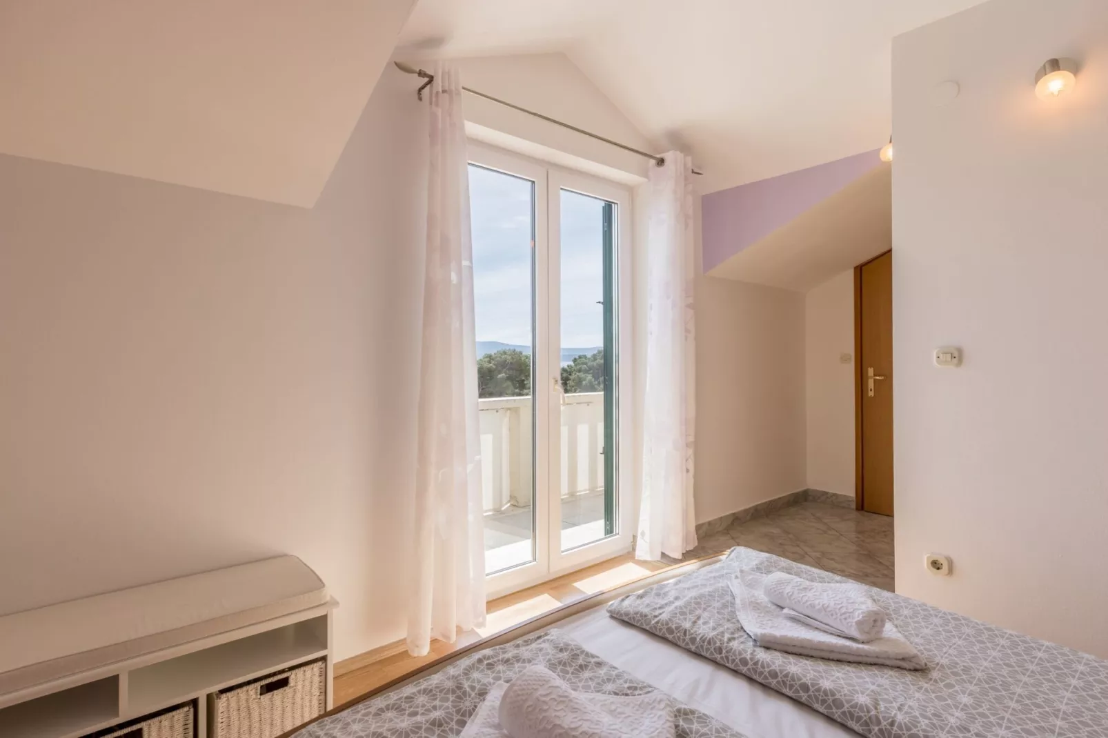 Adriatic Island Sea View Apartments - One Bedroom Apartment with Terrace and Sea View (A3)