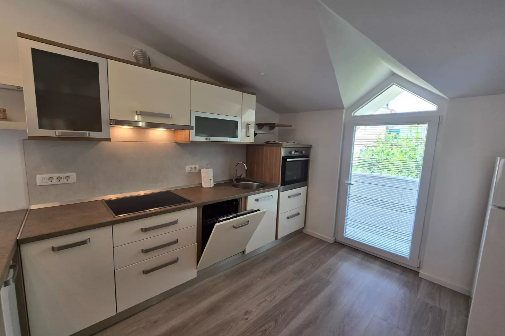 Apartments Ivankovic - Two Bedroom Apartment with Terrace-Kitchen