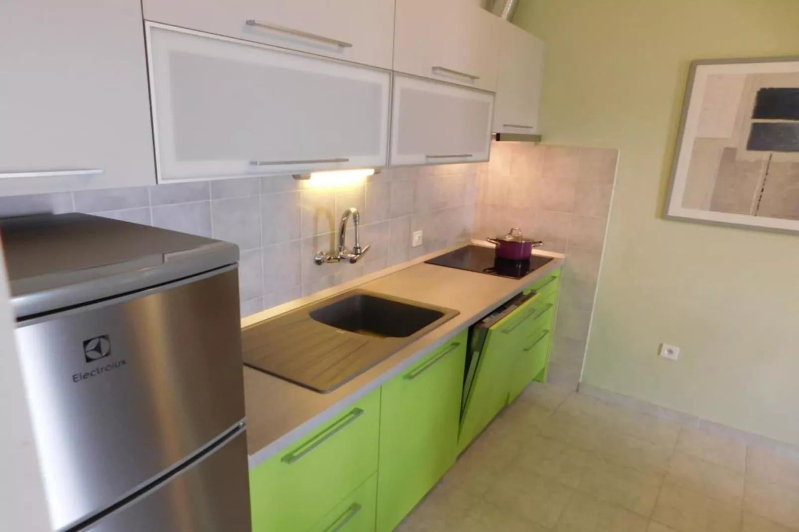 Apartments Roščić - Two Bedroom Apartment with Balcony-Küche