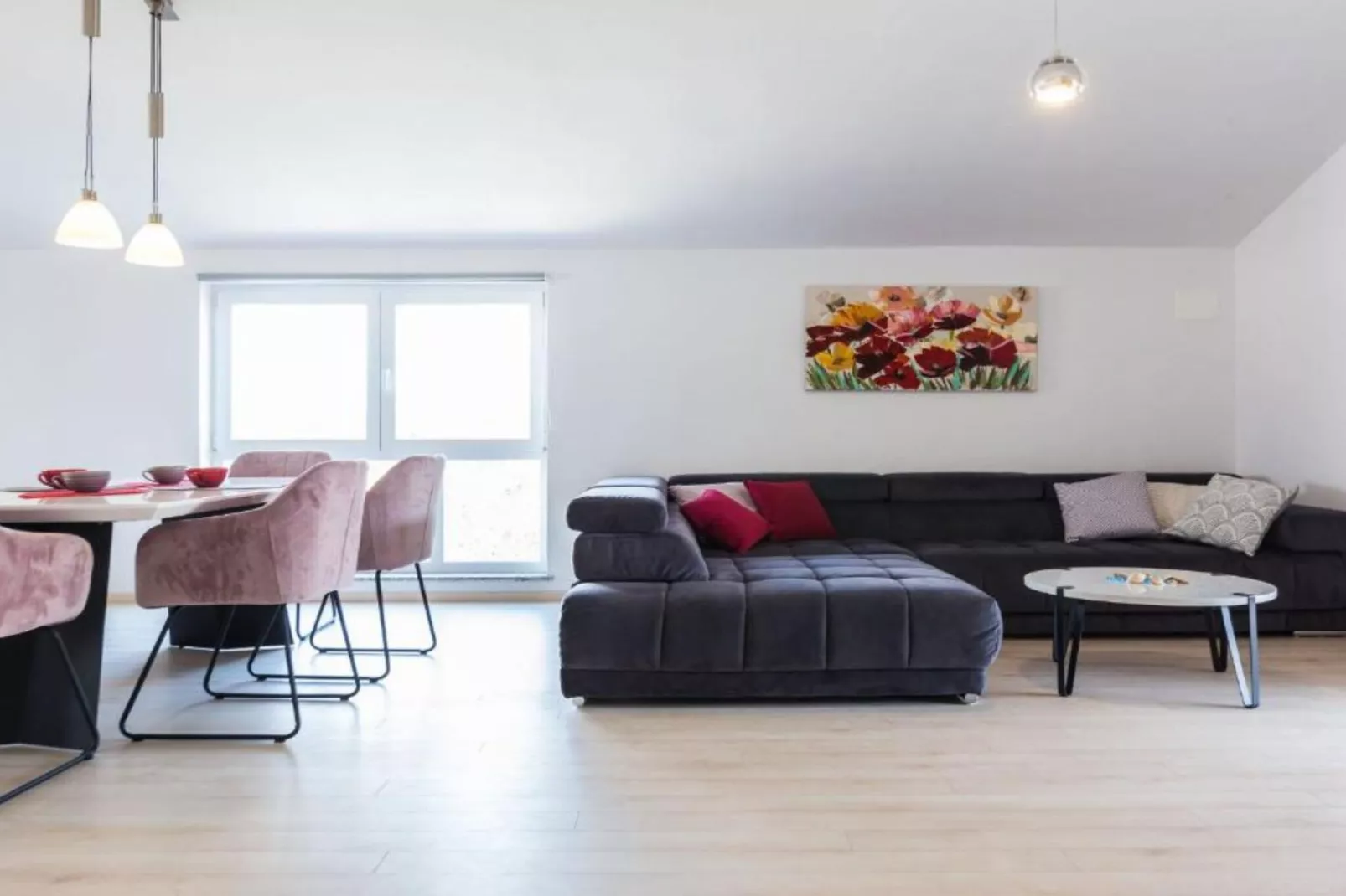 Cozy Three Bedroom Apartment With Terrace in Zadar - Three Bedroom Apartment-Living room
