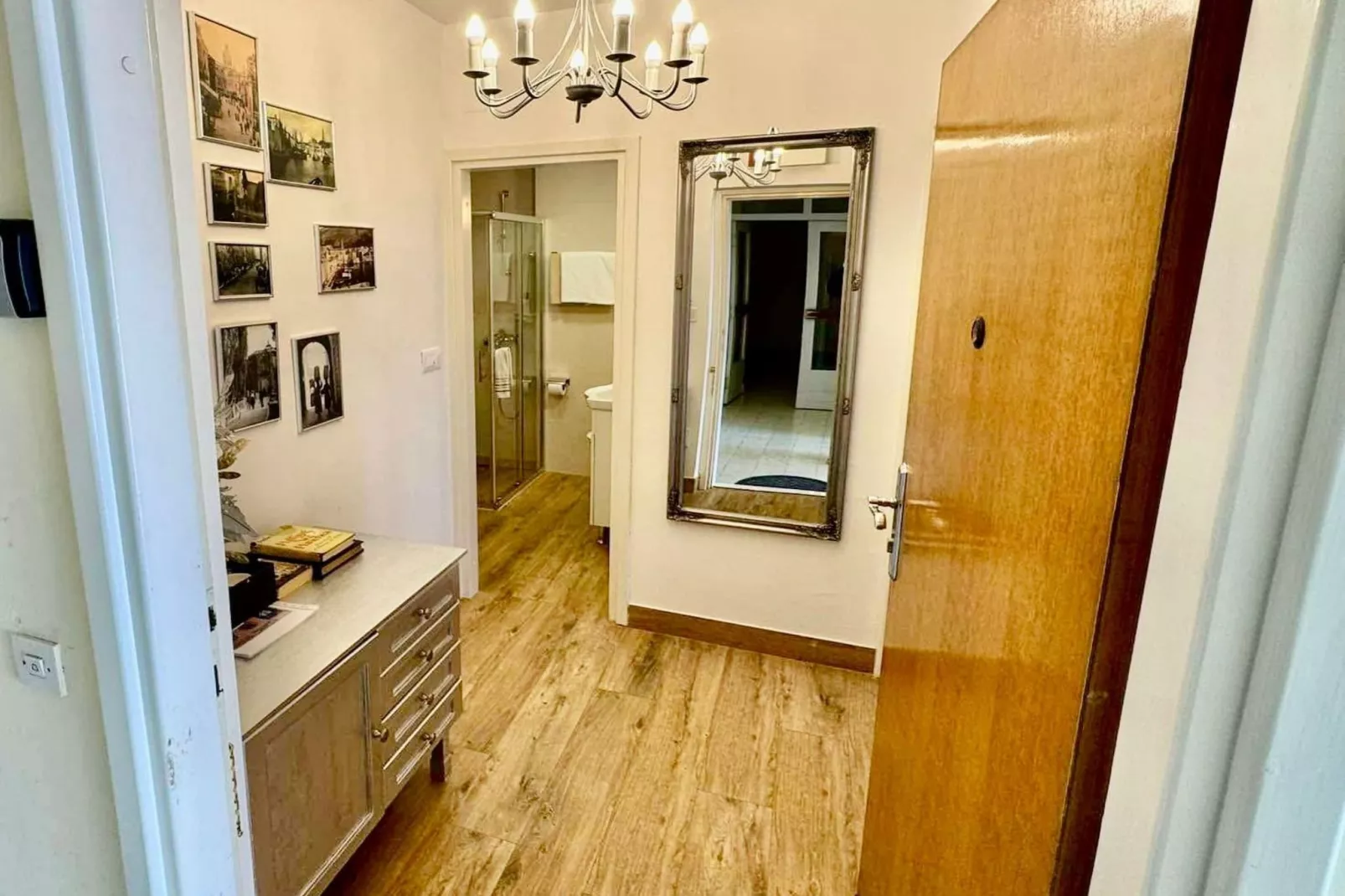 Charming Apartment with Terrace and Old Town View - One Bedroom Apartment with Terrace-Bedroom
