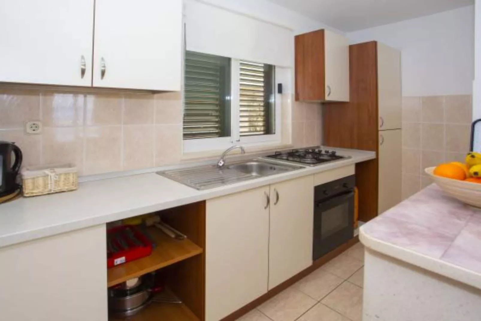 Sea View Apartments Lendic Podgora - Classic Studio Apartment with Terrace and Sea View-Küche