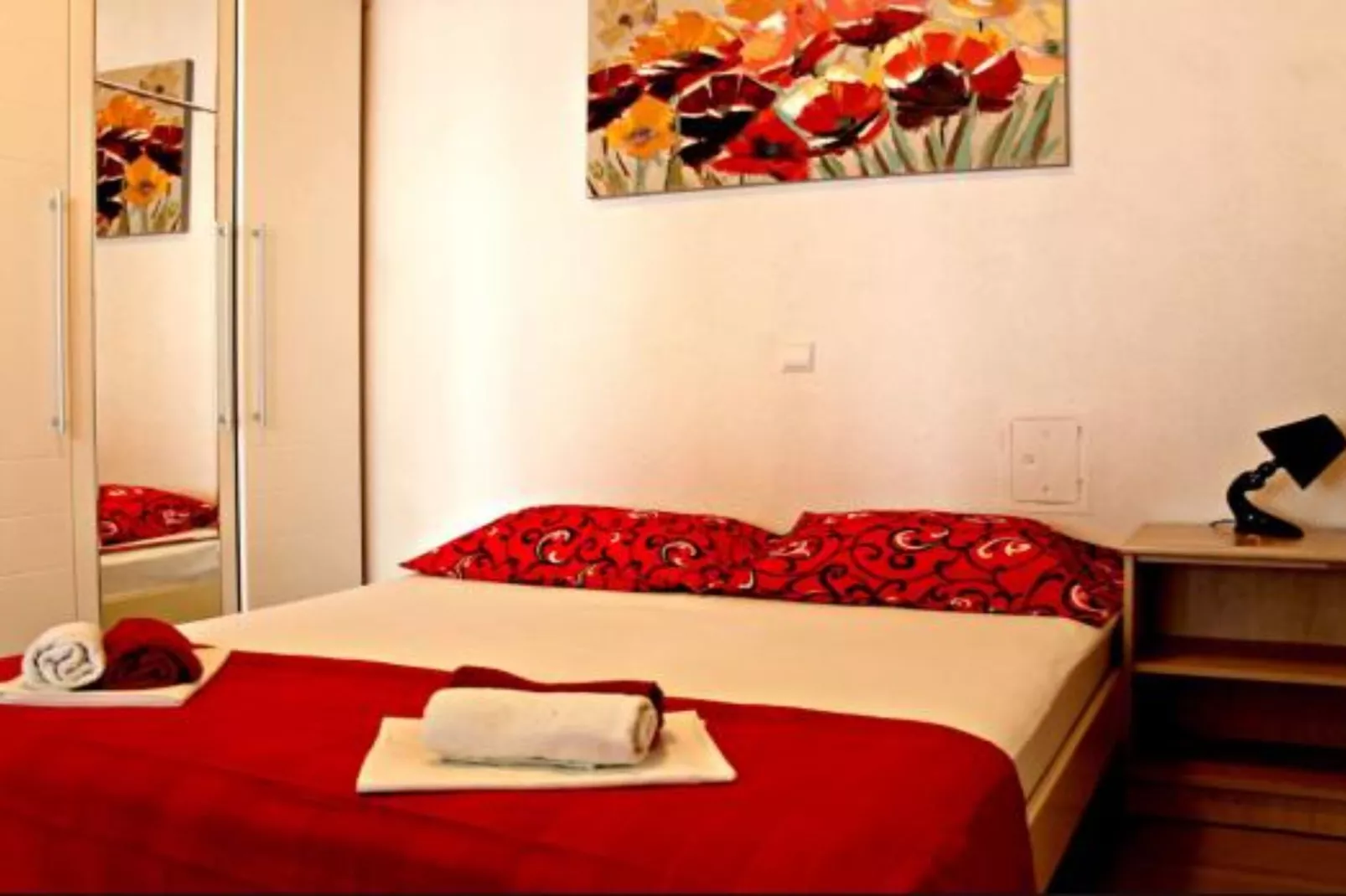 Sea View Apartments Lendic Podgora - Comfort Studio Apartment with  Balcony and Sea View-Wohnzimmer