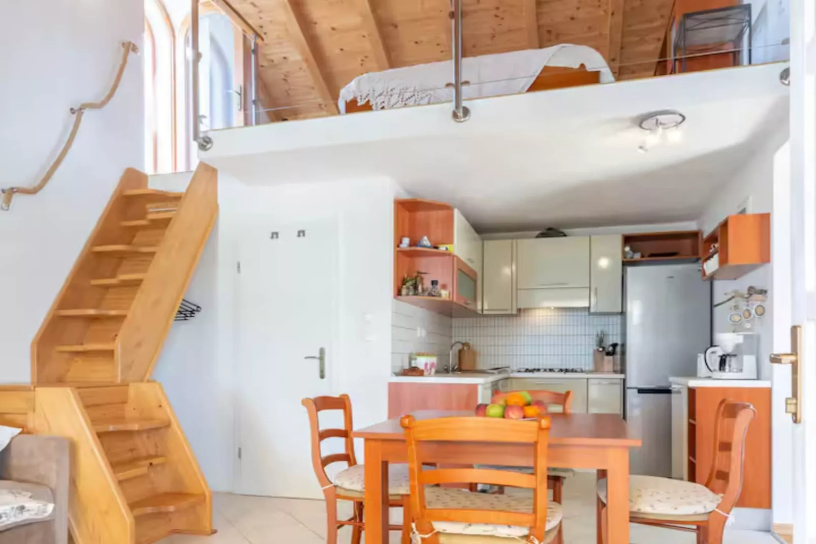 Holiday home House of the Sun - Three Bedroom Holiday Home with Pool-Cuisine