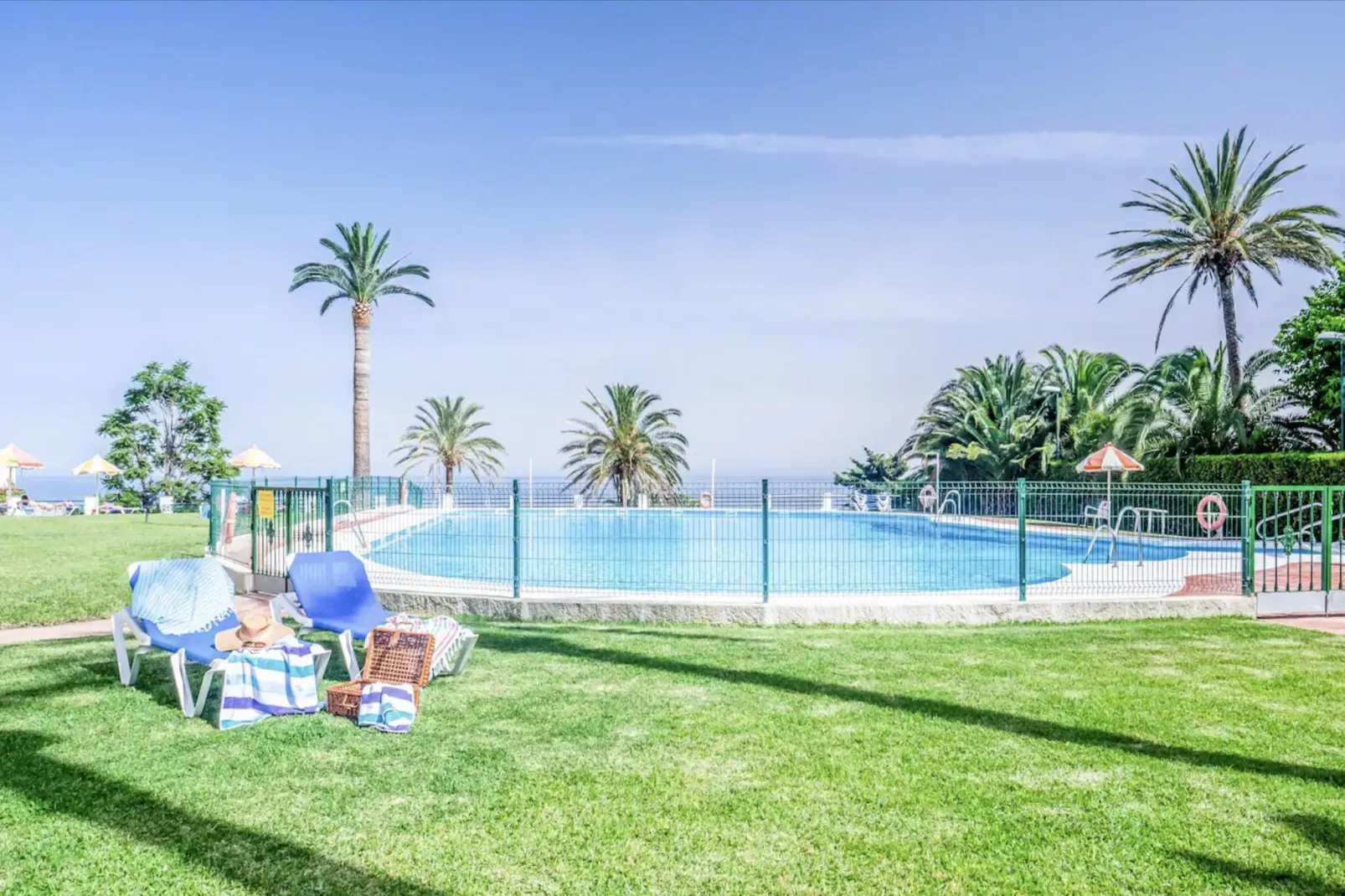 917 Torre-Schwimmbad