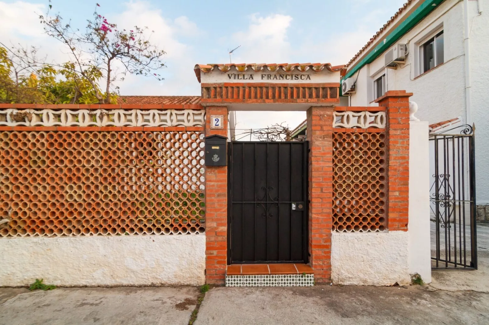 Villa Francisca by Casasol-Hall & reception