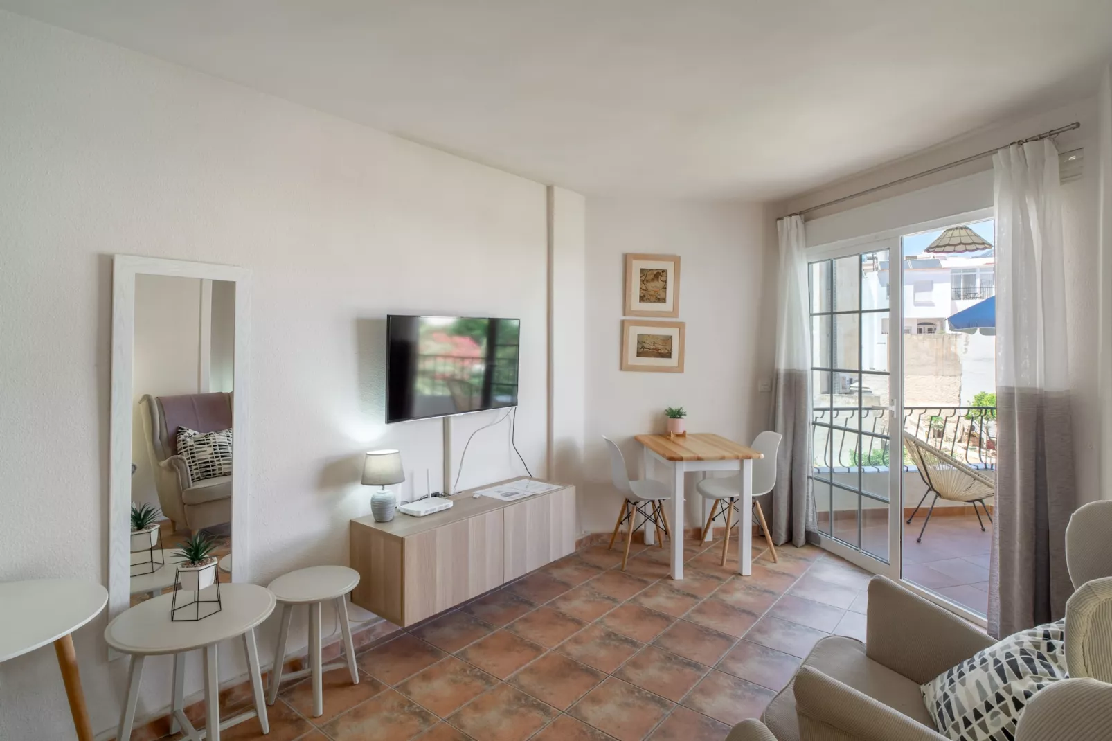 Acapulco Playa 301 by Casasol-Living room