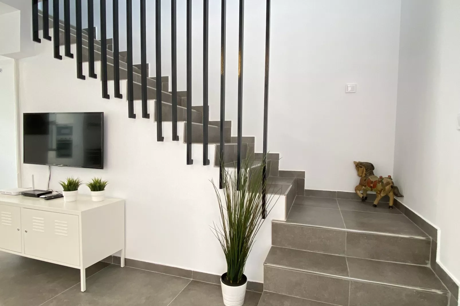 Casa Los Tejares by Casasol-Salon