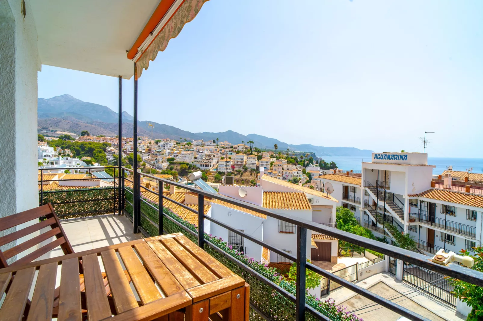 Perdigon 325 Paradise by Casasol-Terrace