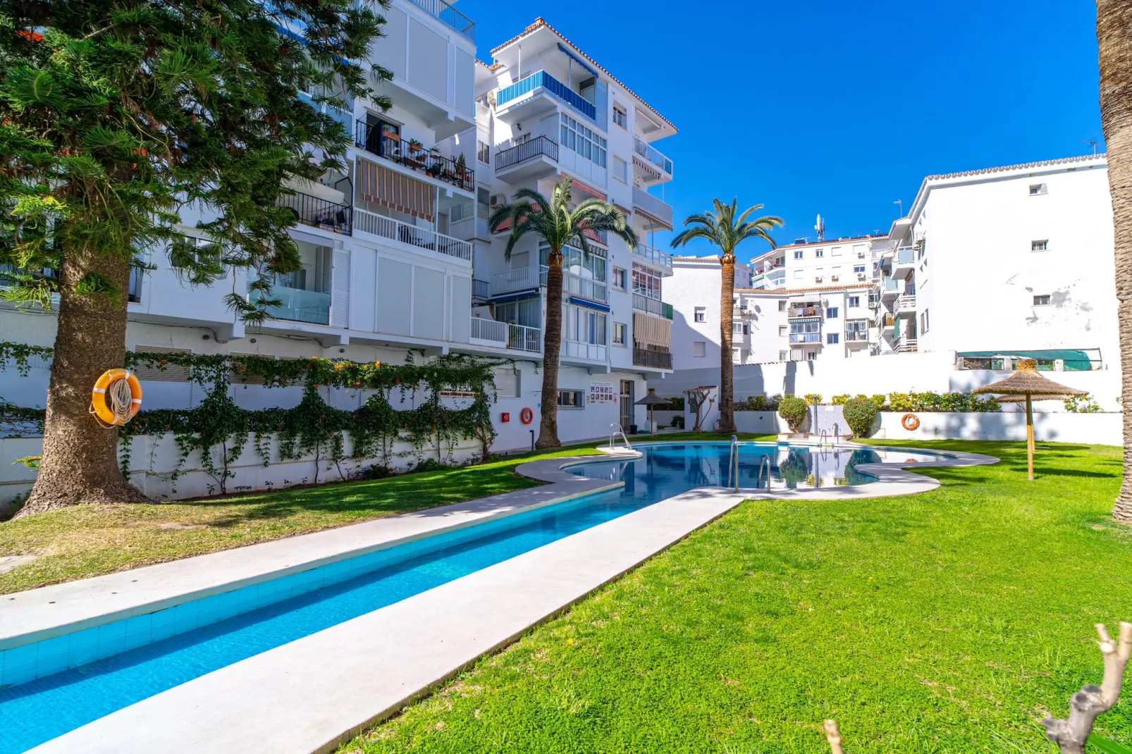 Central Studio by Casasol-Piscine