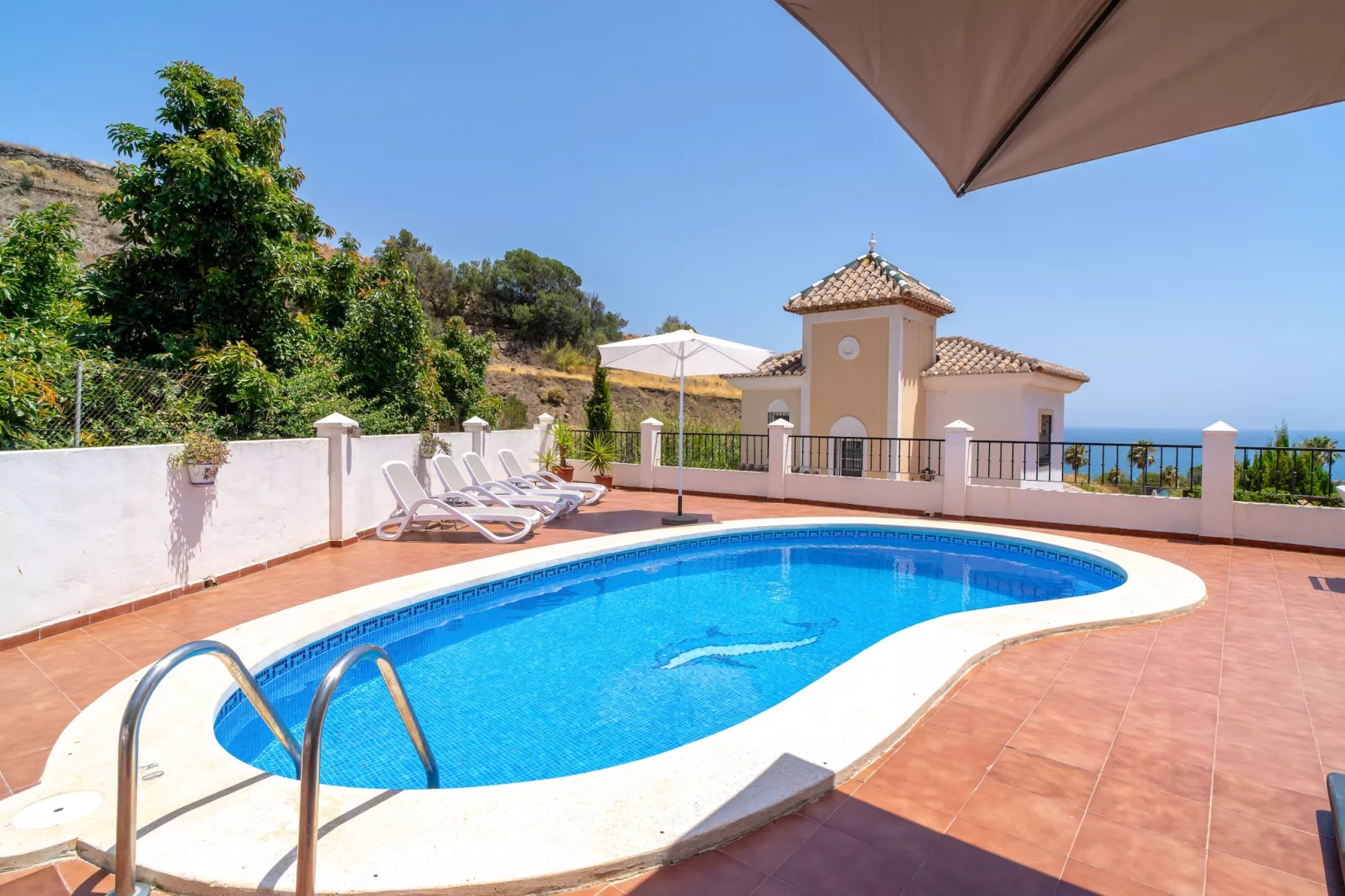 Villa Tamango Hill Vistamar by Casasol-Schwimmbad