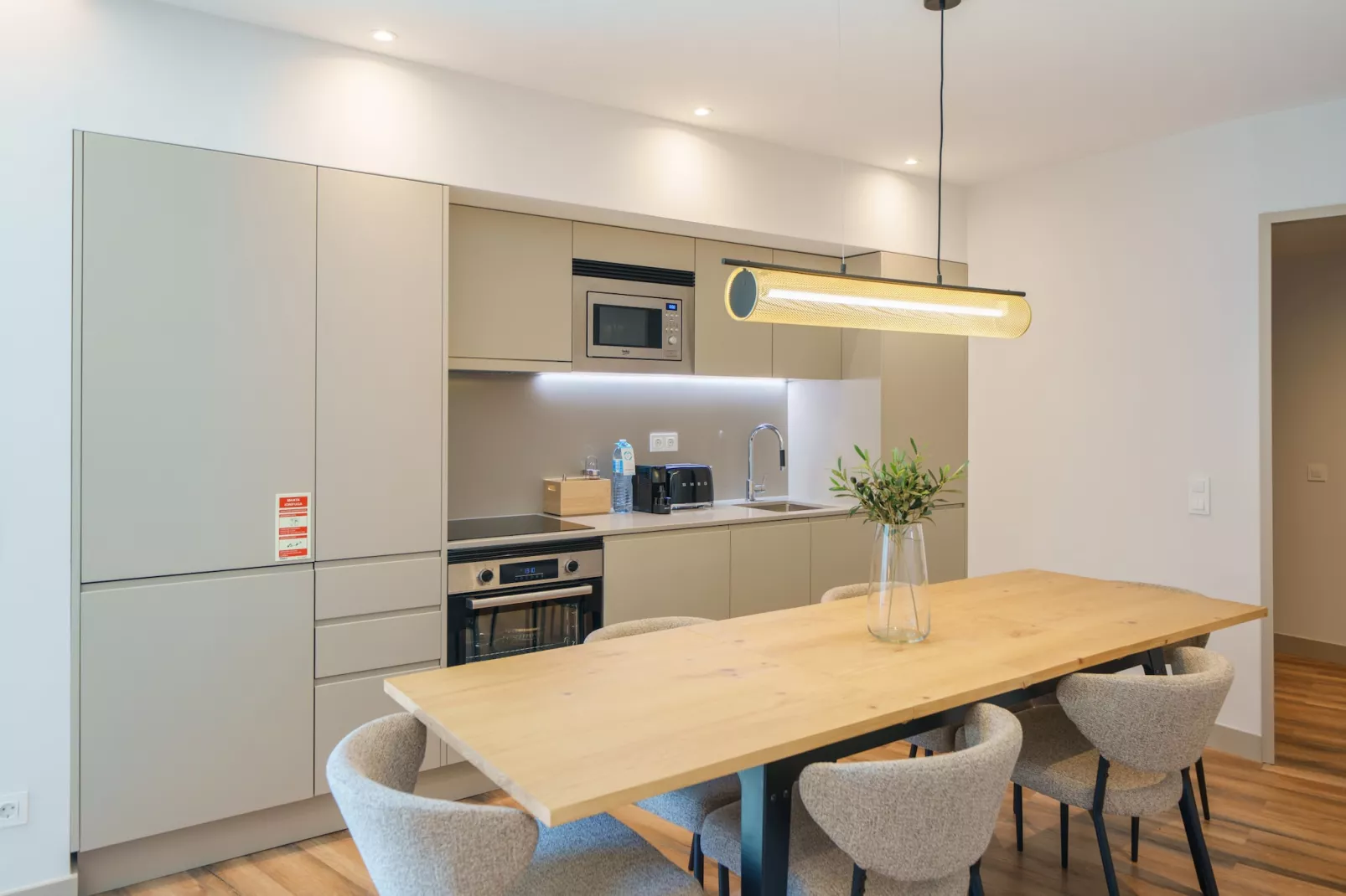 Feel Porto Firmeza Coworking & Flat 3.4-Küche