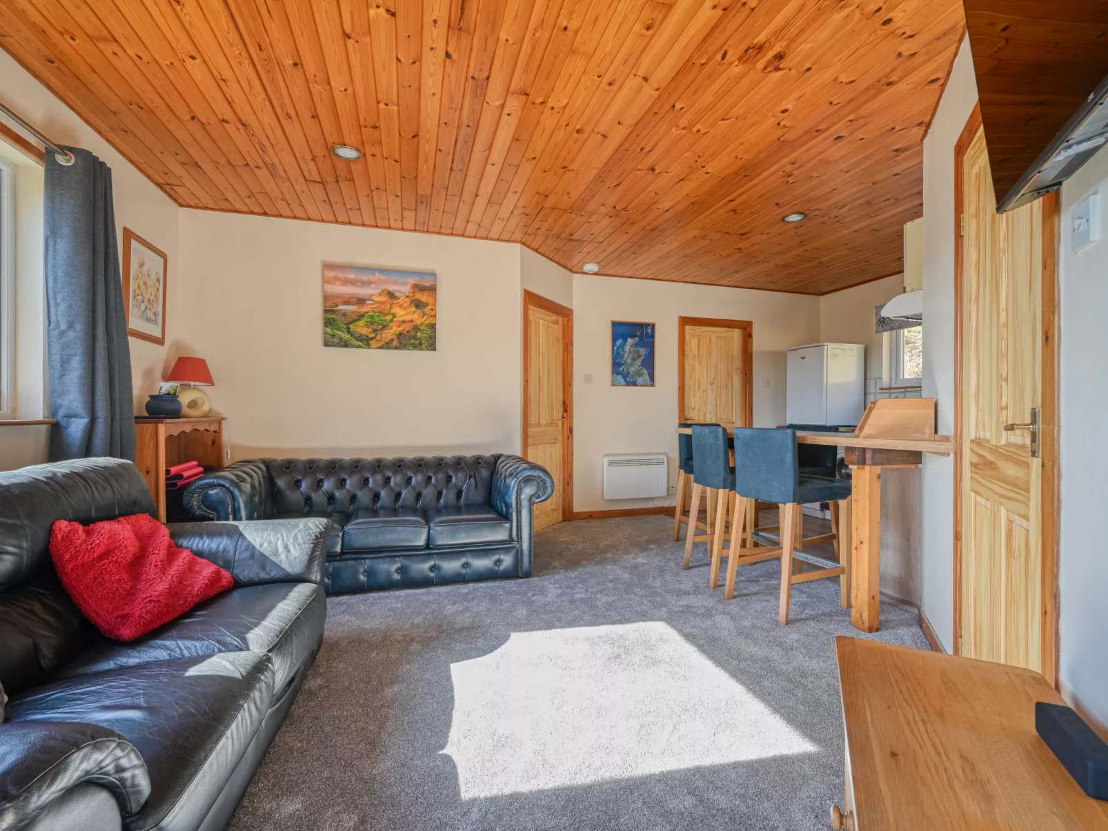 Cherrytree Farm-Inside