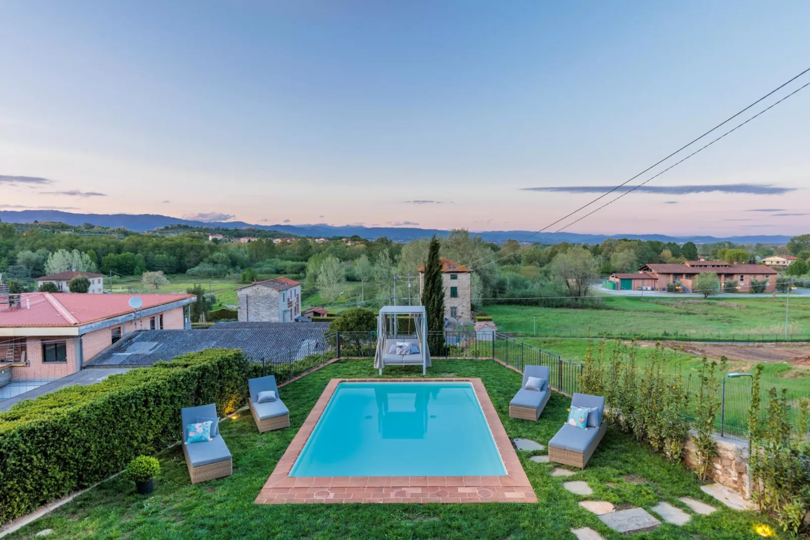 Villa Aperitivo In Pieve di Compito-Non tagué