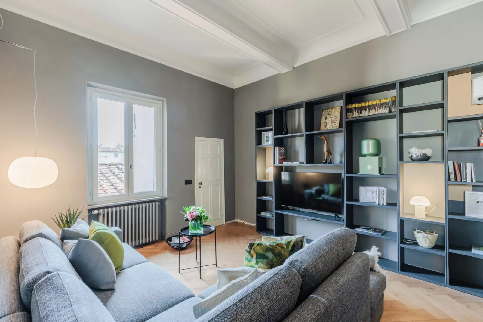 Casa Grey, Contemporary Penthouse-Untagged