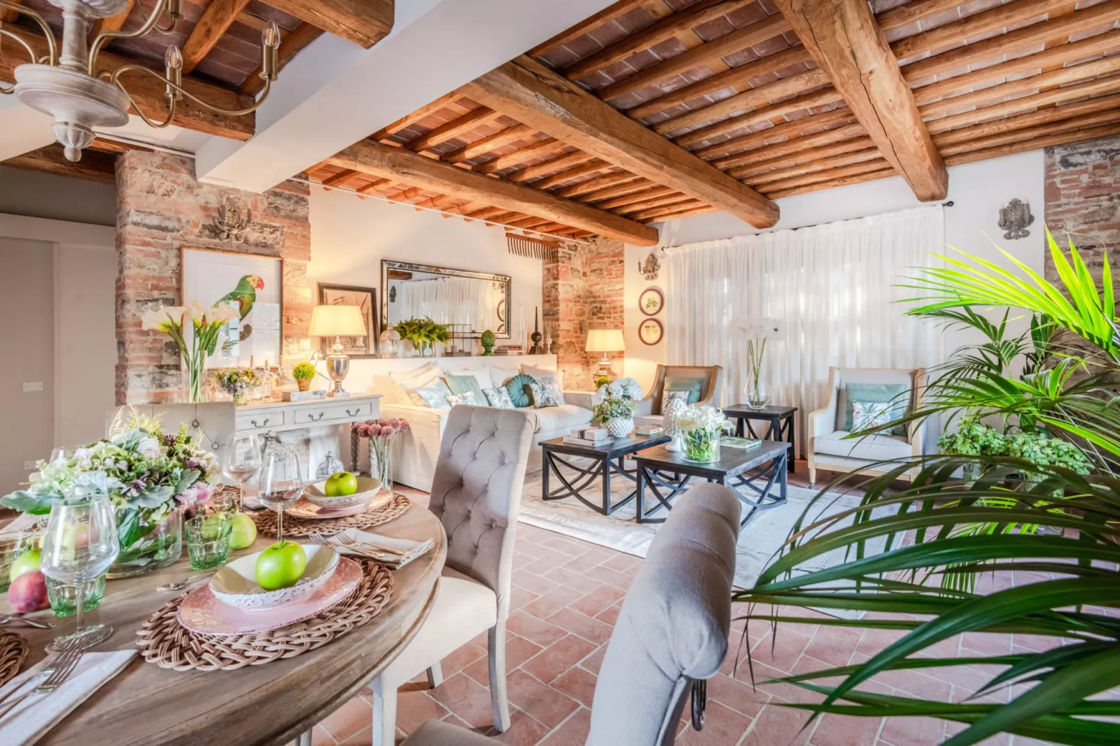 Valle del Sole Winery Farmhouse-Untagged