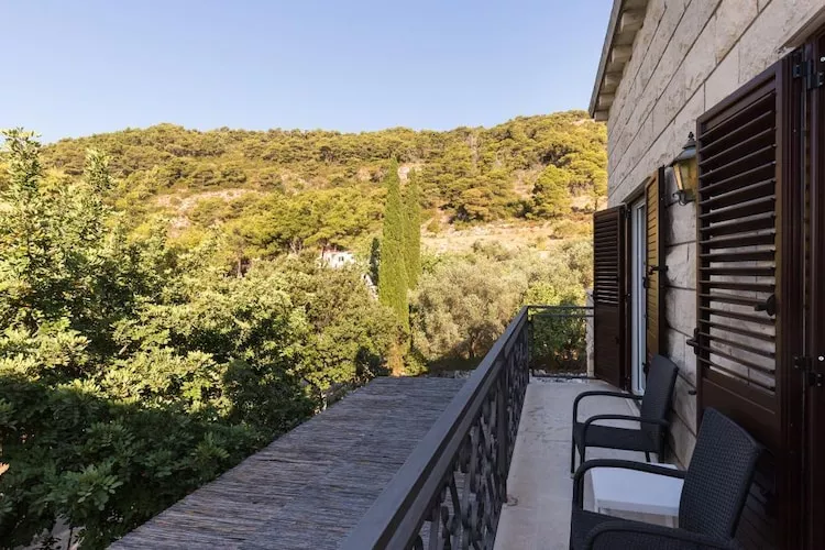 Rooms Villa Bašica - Superior Double Room with Balcony and Sea View (Soba 2)-Terrace balcony