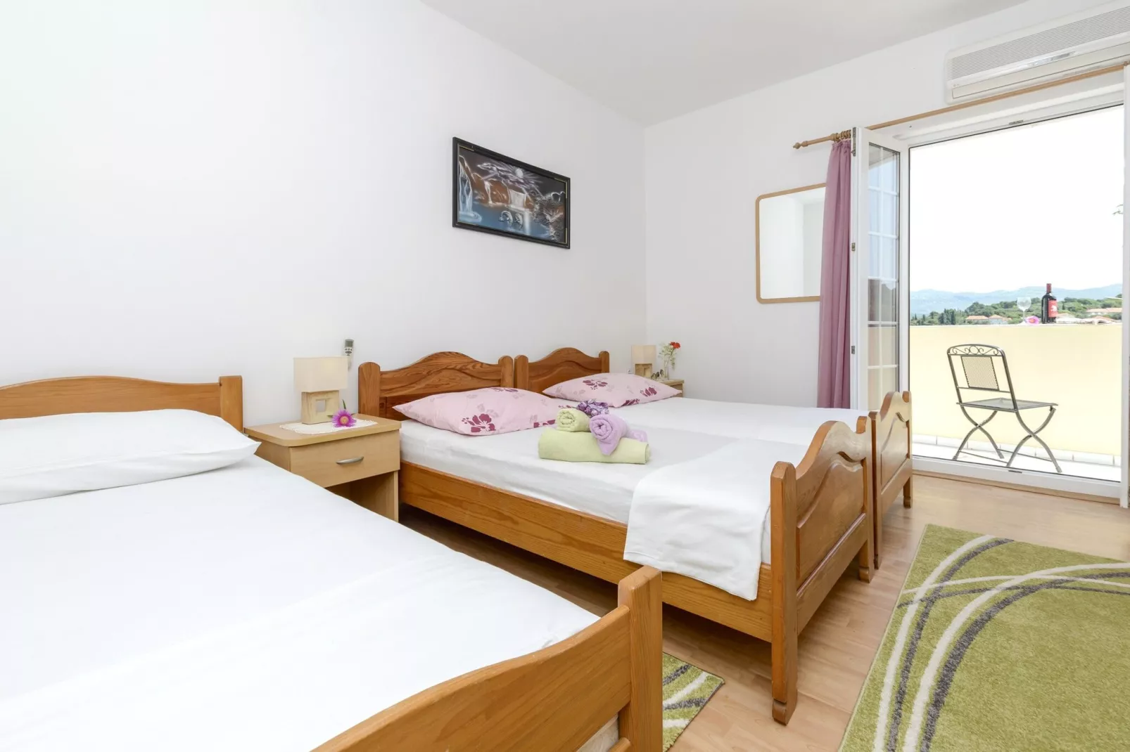 Oreb Dream Apartments - One Bedroom Apartment with Terrace and Sea View (Apartment 1)-Bedroom