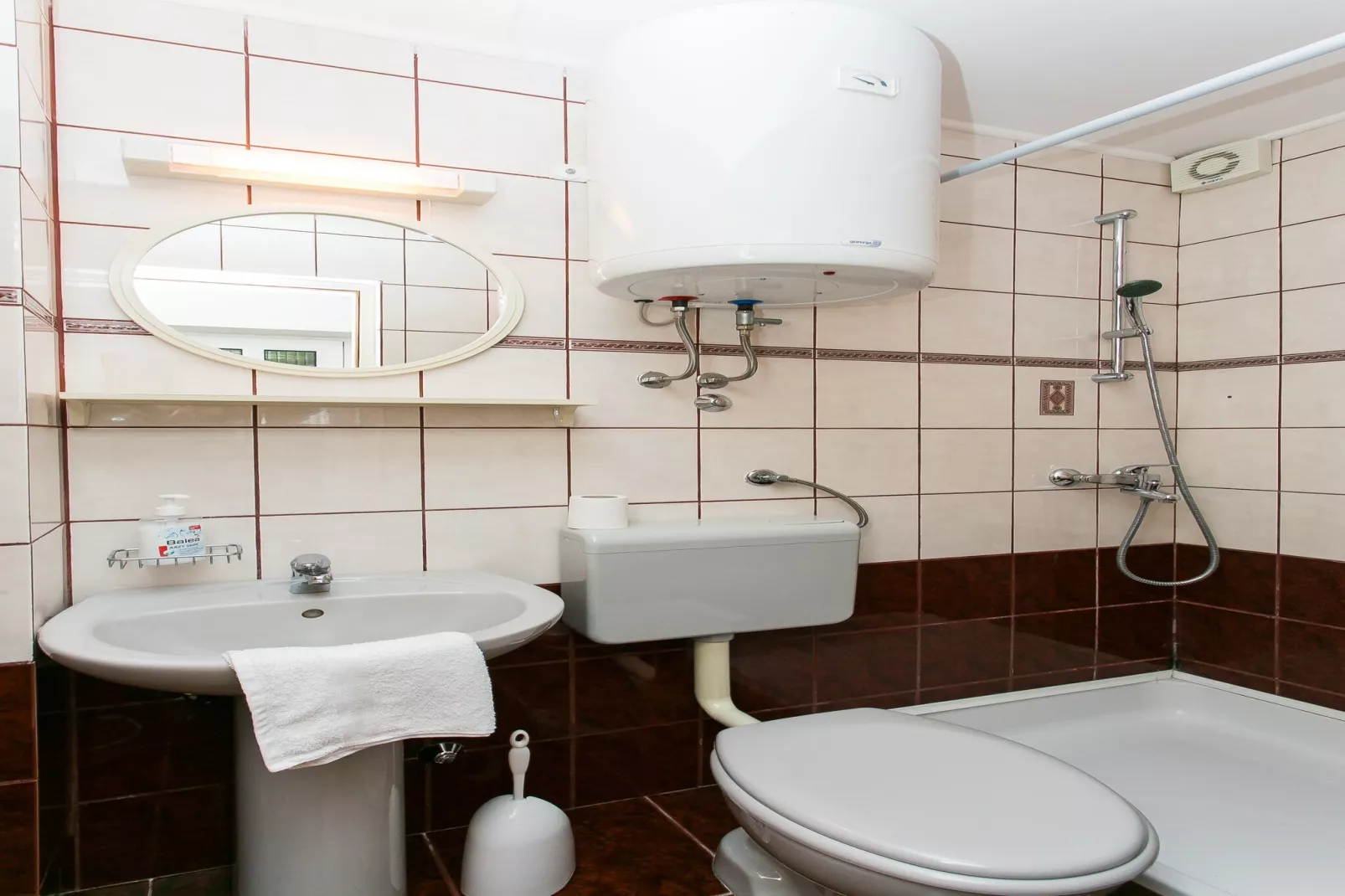 Apartments Anelić- One Bedroom Apartment with Terrace and Sea View A3