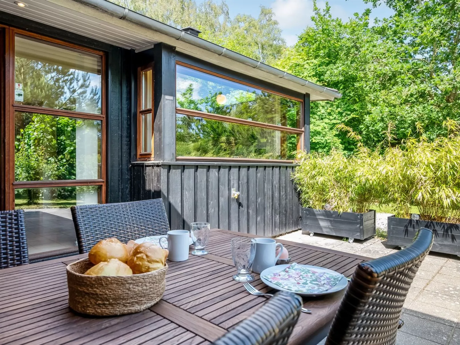 "Rosaline" - 500m from the sea-Outside