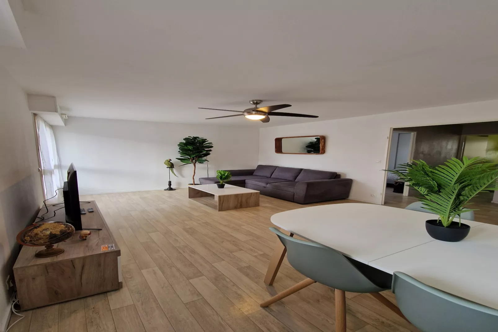 Le Square - Tramway - Centre - 4p - Rêve au Mans-Living room