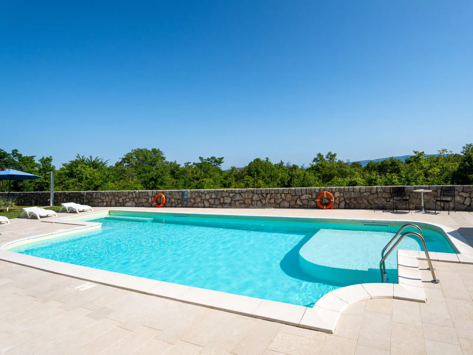 Wabi Sabi Resort 2-Dehors