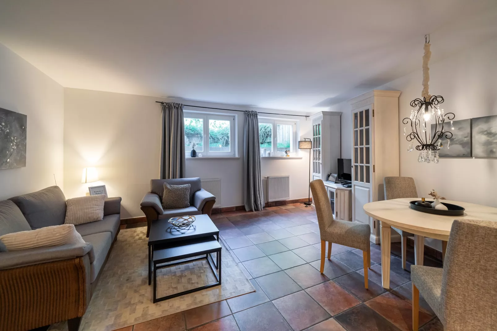 Haus Sonne - Souterrain Fewo - Strandhotel Fischland-Wohnzimmer