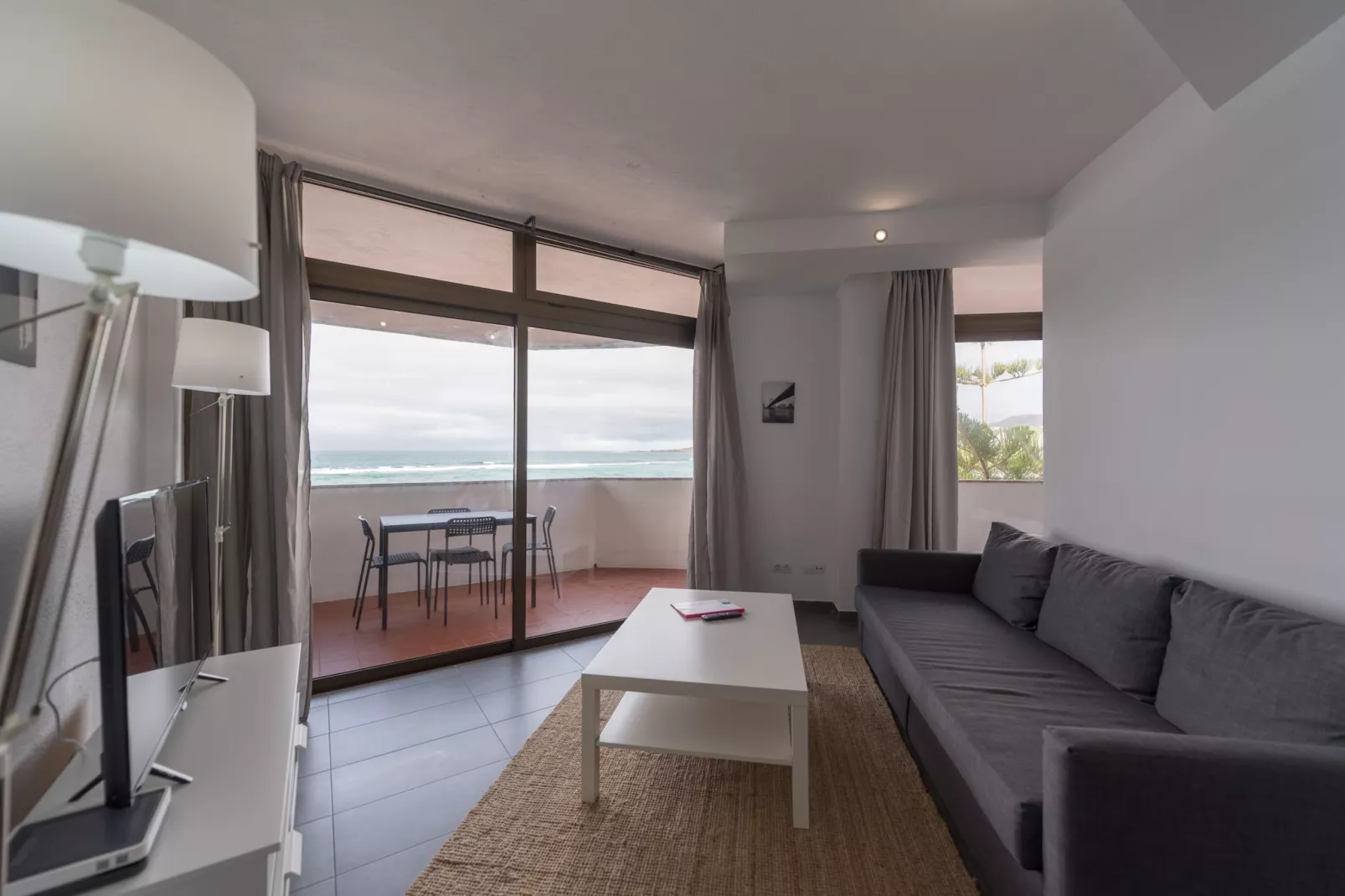 Vista Dorada al mar balcón-Wifi By Canariasgetaway