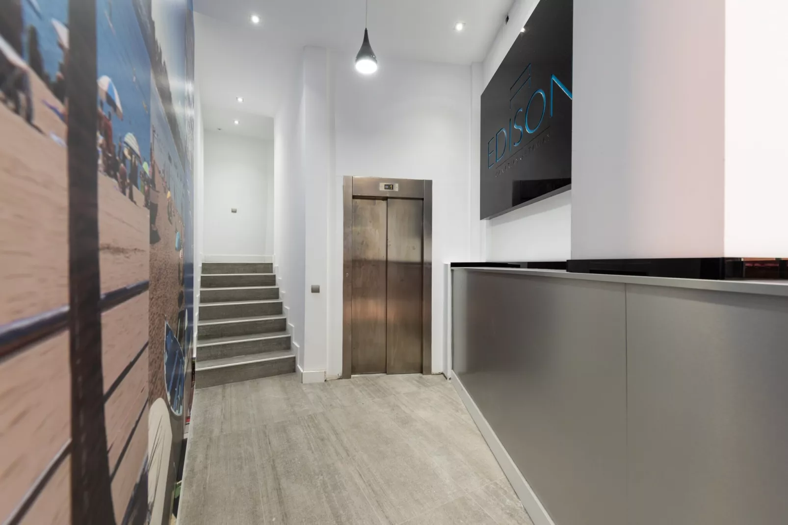 Edison Building 201 By CanariasGetaway-Hall & reception