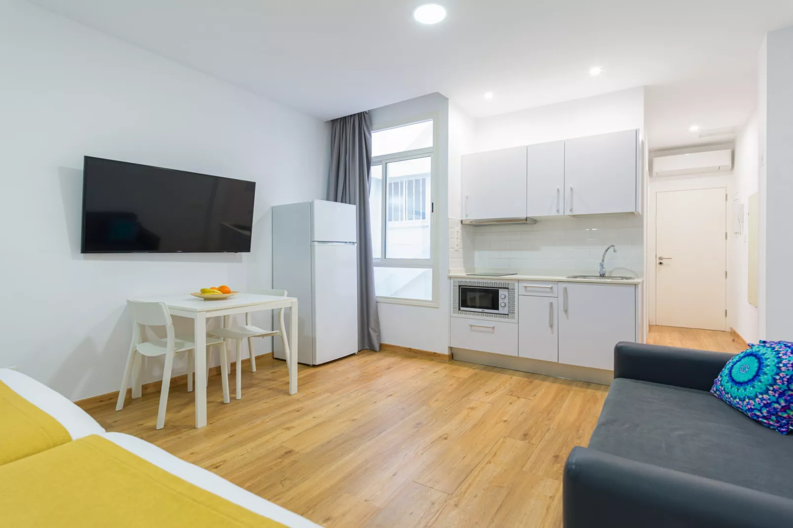 OK Las Canteras 5D by CanariasGetaway-Chambre