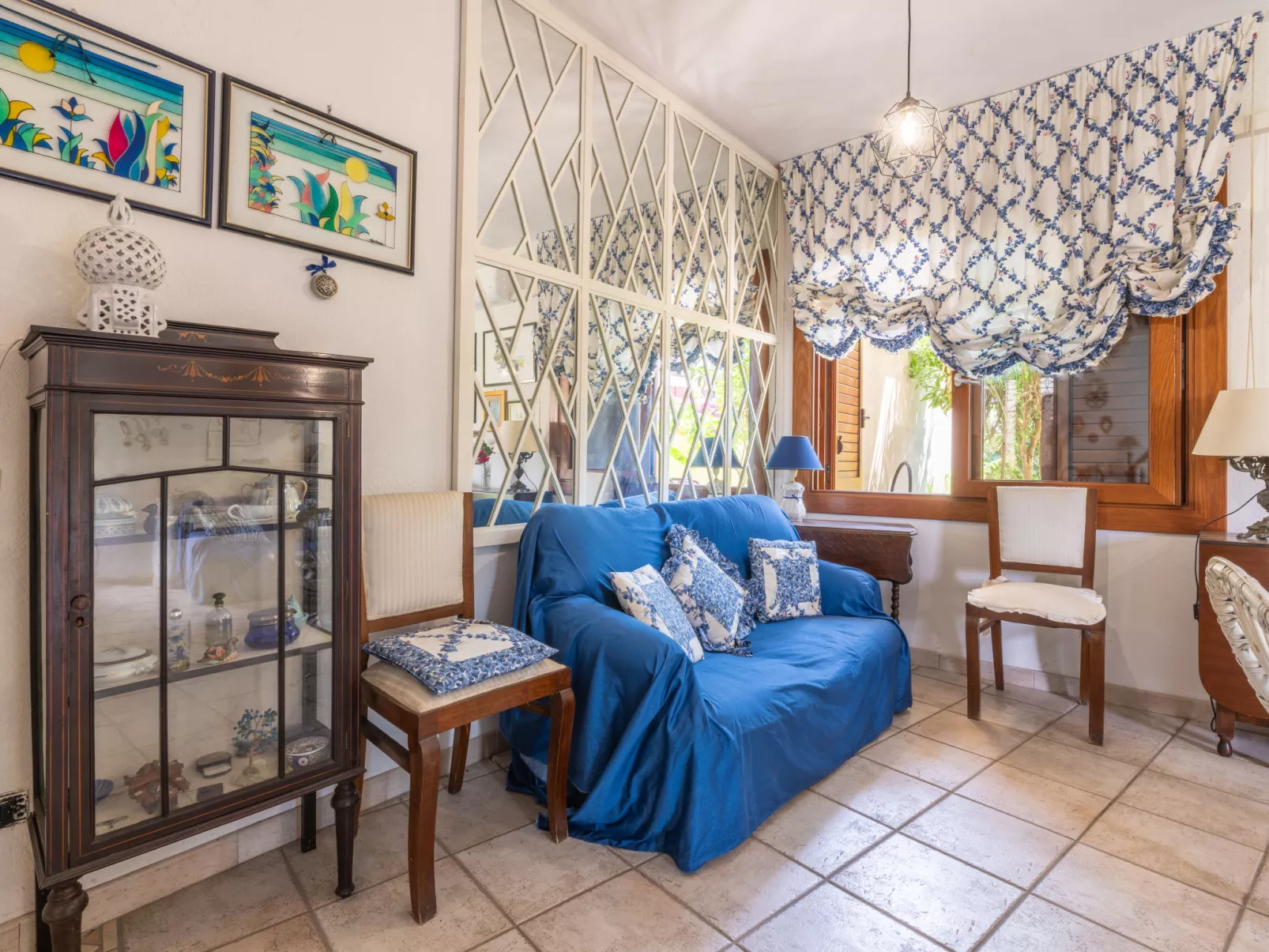 Villa Al Mare-Inside