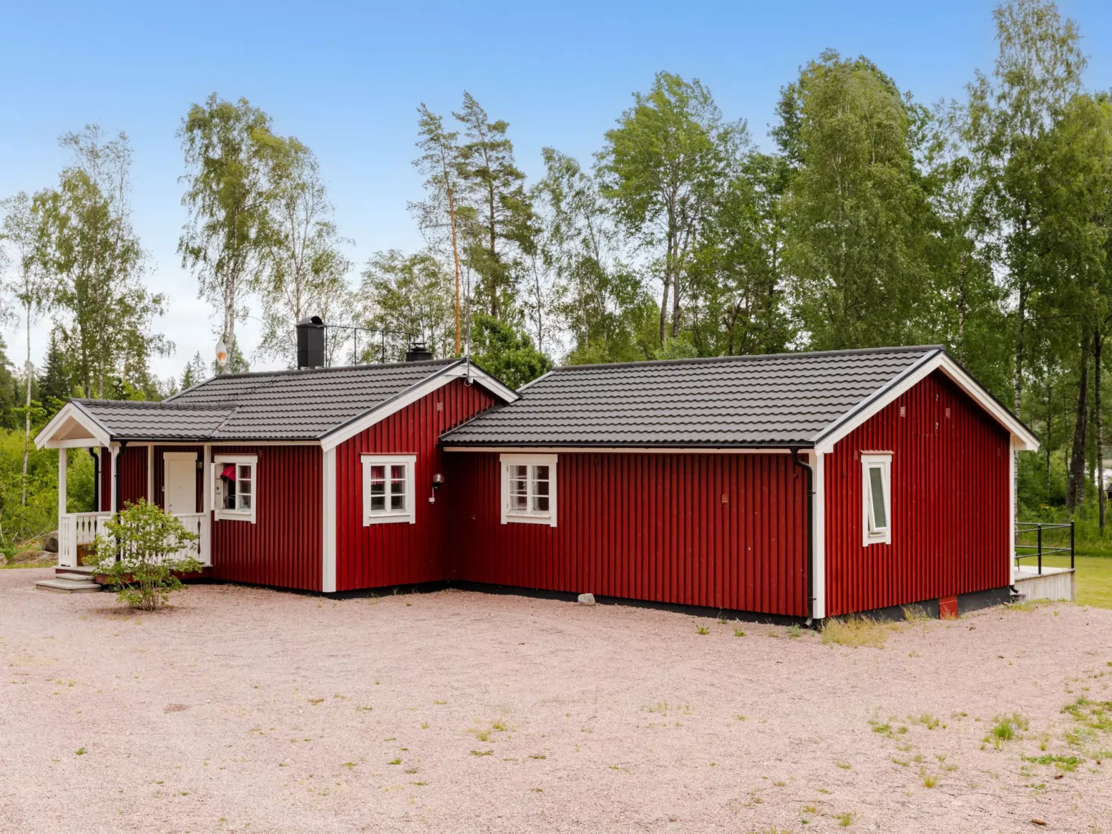 Jönsamåla-Outside