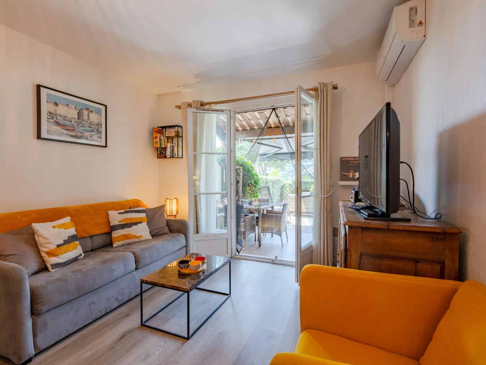 Les Bastides des Hauts du Golf-Dedans
