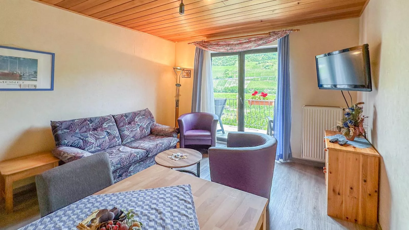 Weingut HermesLex-Living room