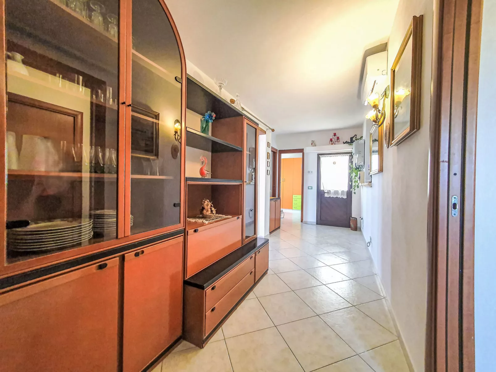 Casa sugli Uliveti-Drinnen