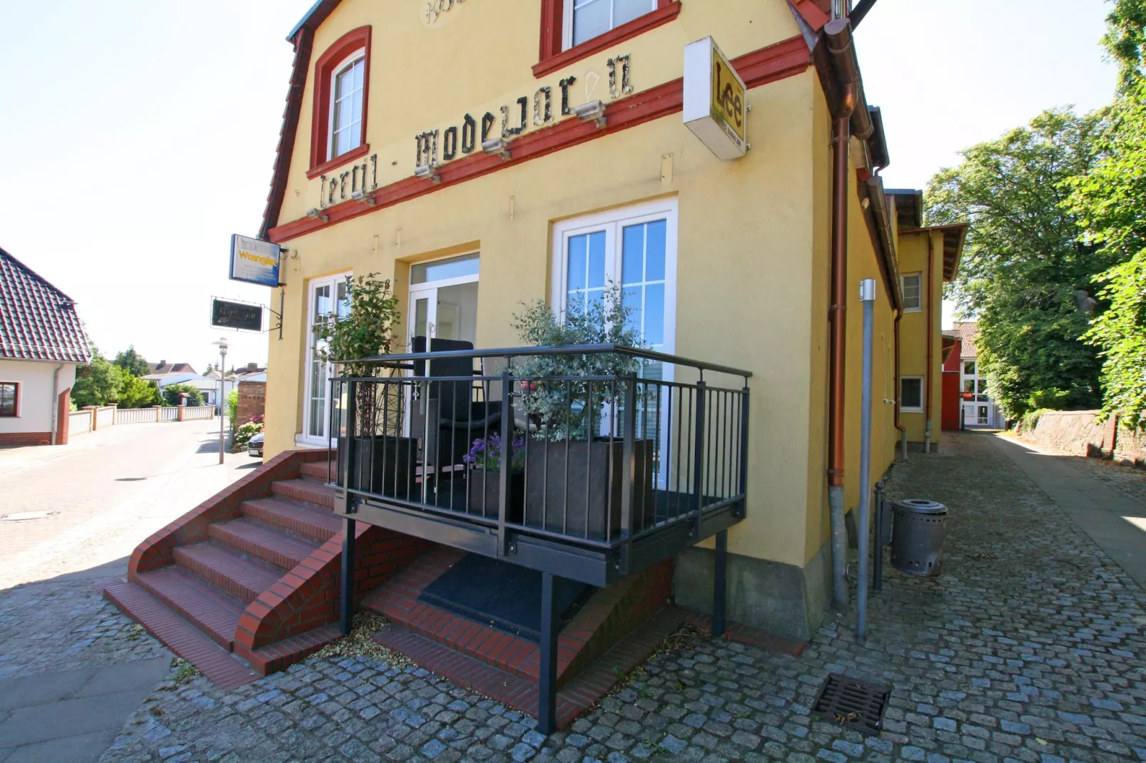 Appartement 2 P-Außenbereich Sommer