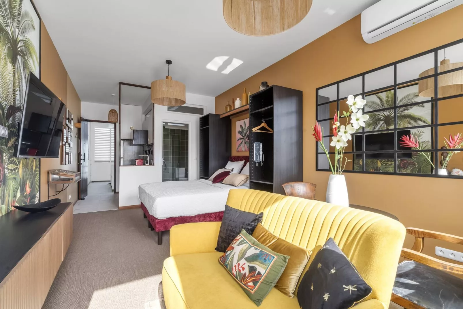 Studios Tropical et Chic-Wohnzimmer