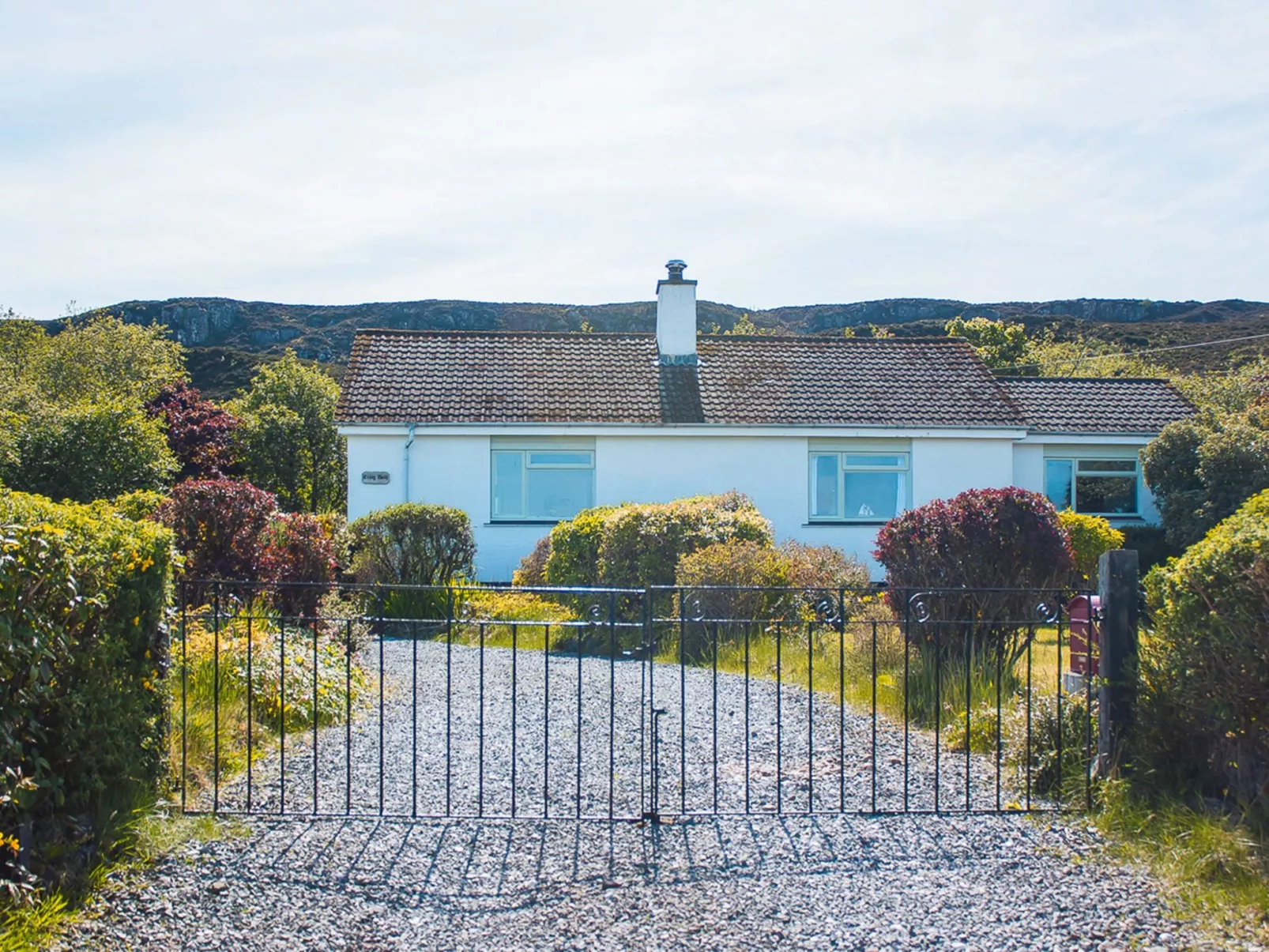 Creag Dubh-Outside