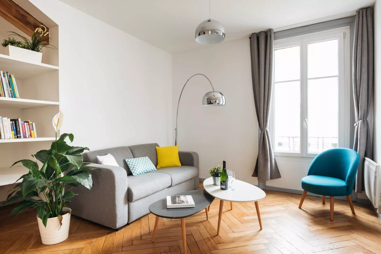 AM-66-LAFAYETTE-Living room