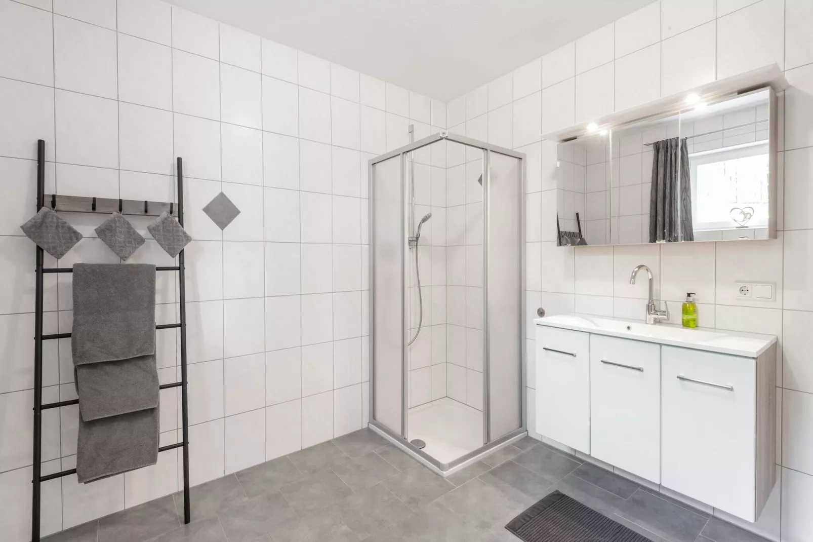 Appart Mount Gilfert View-Bathroom