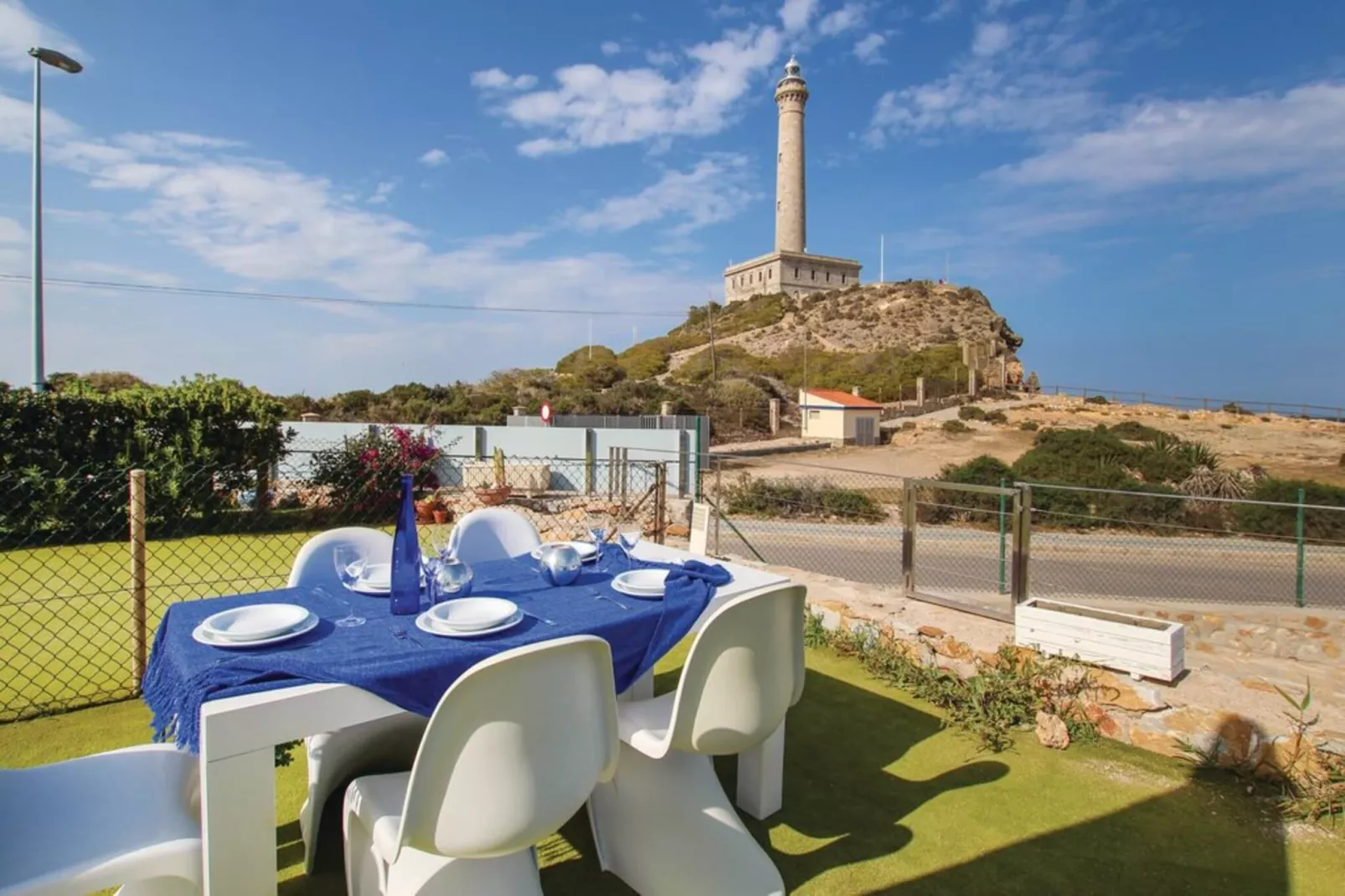 Casa de vacaciones - Cabo de Palos  España-Gardens in summer