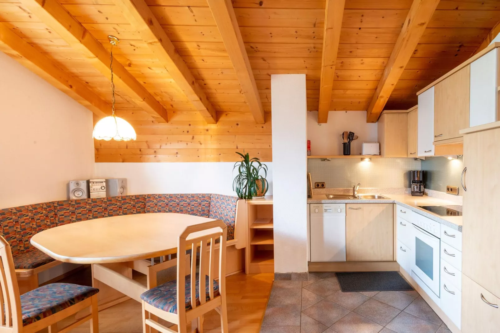 Kellerjoch 7PAX-Dining room