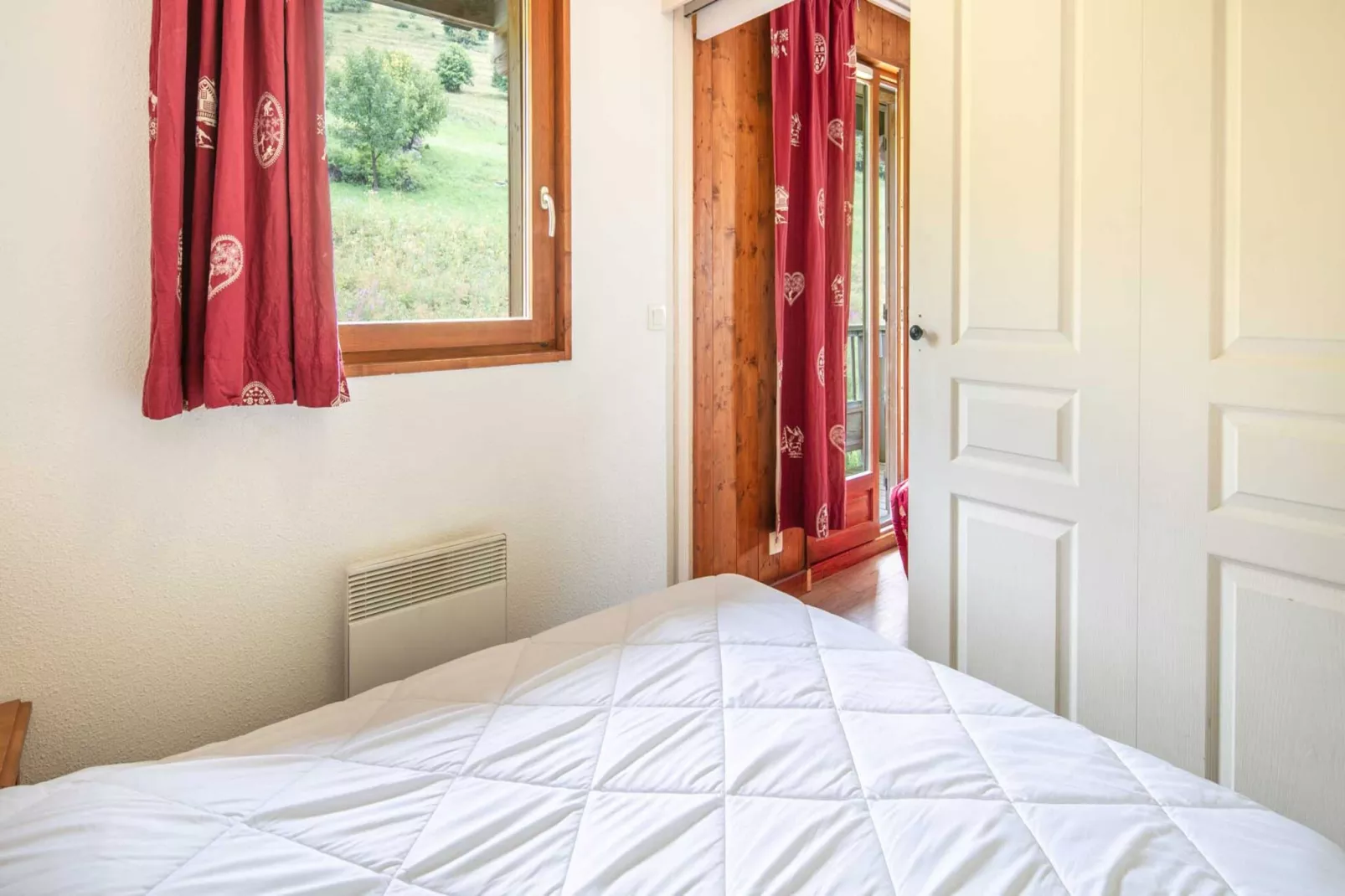 Les Ecureuils B N°08 - 2P6-Schlafzimmer