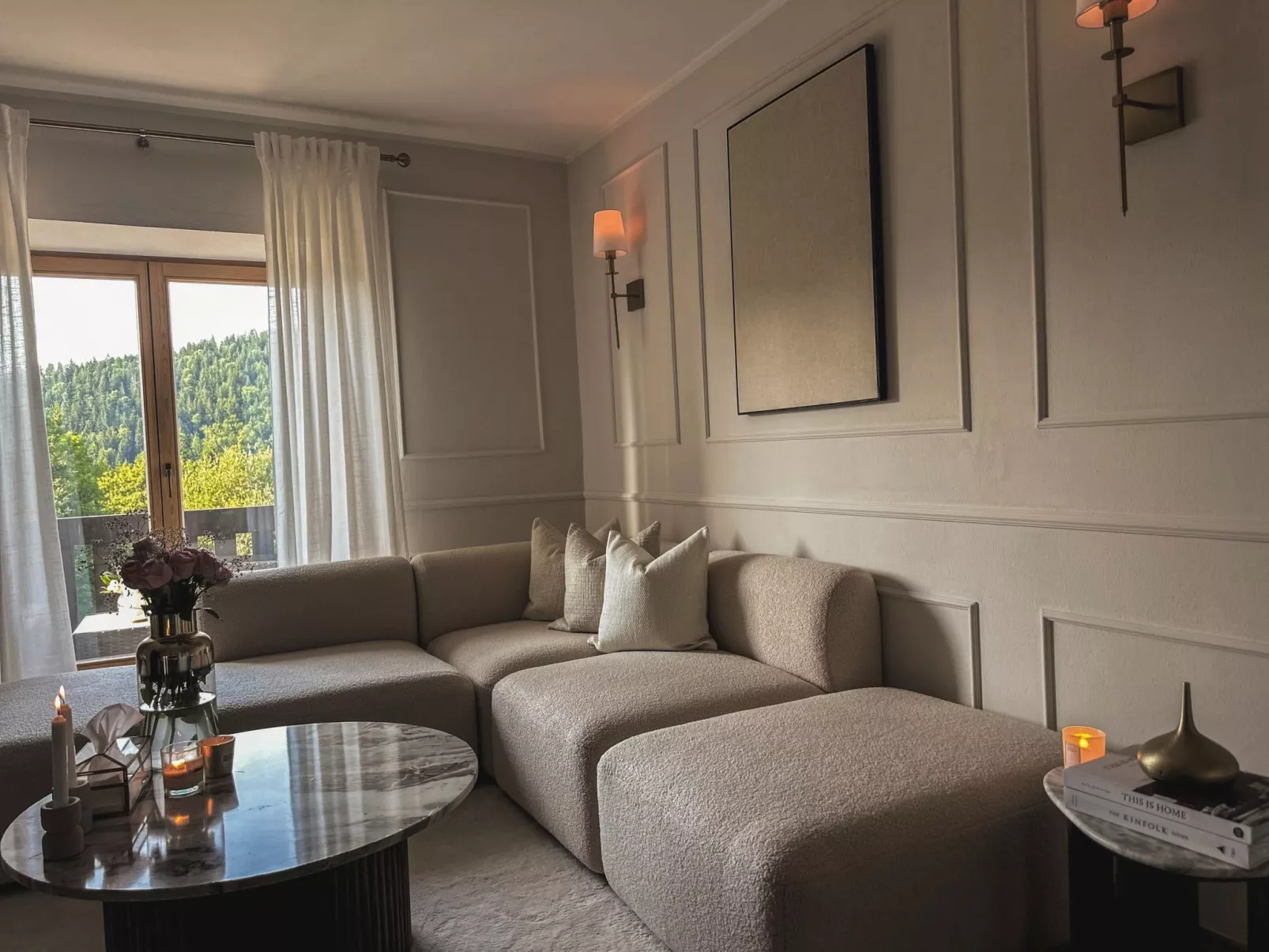 Am Obersalzberg-Inside