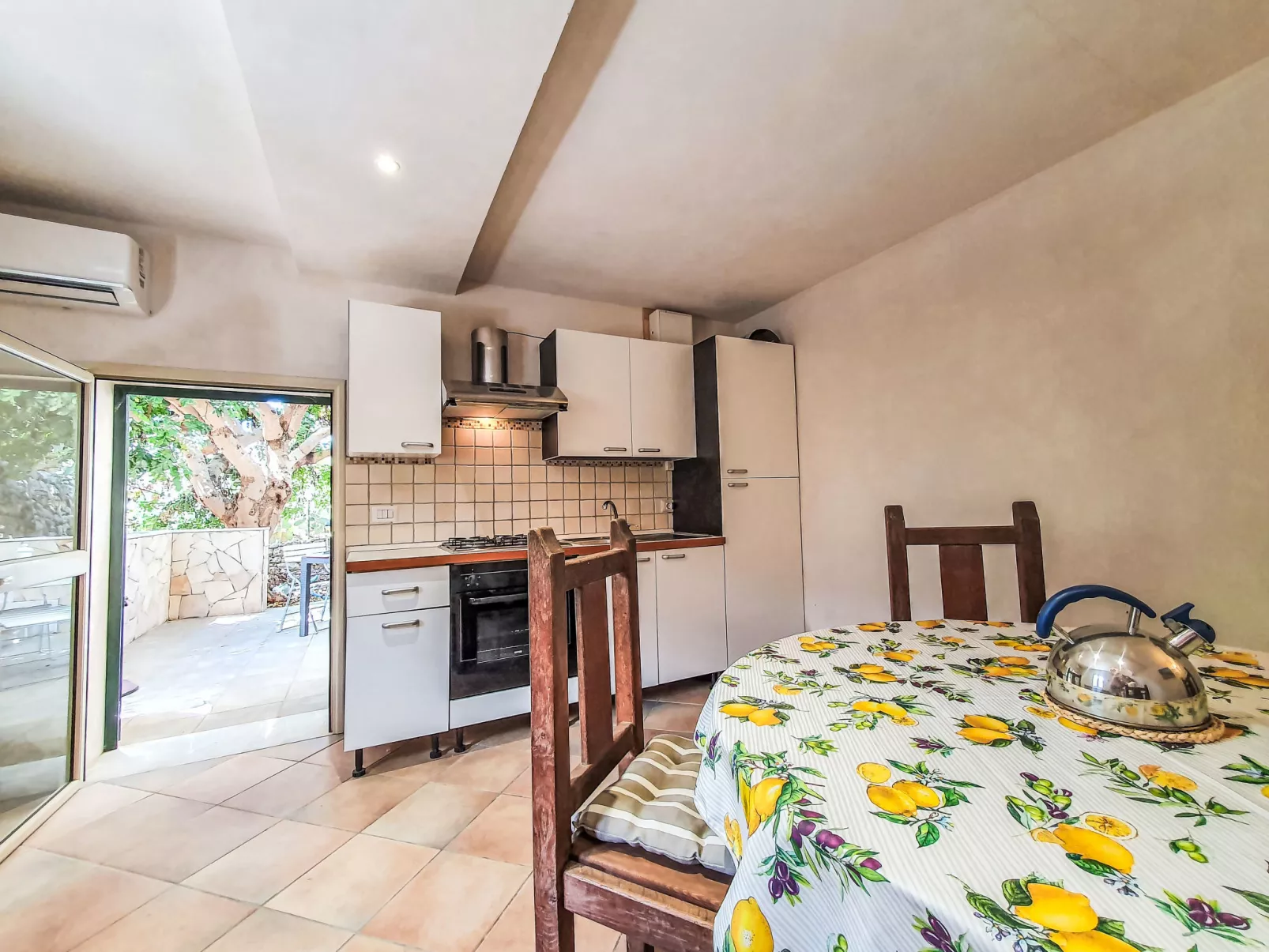Casa Paolina-Inside
