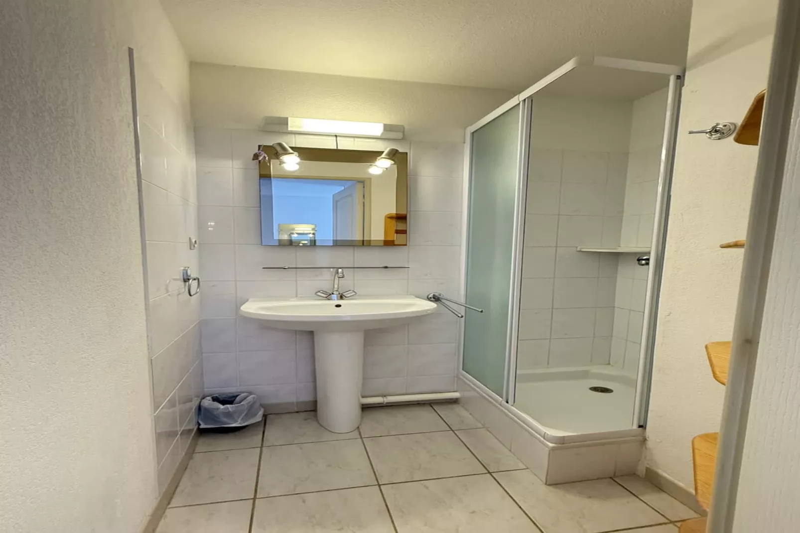 114 FOURNIER-Bathroom