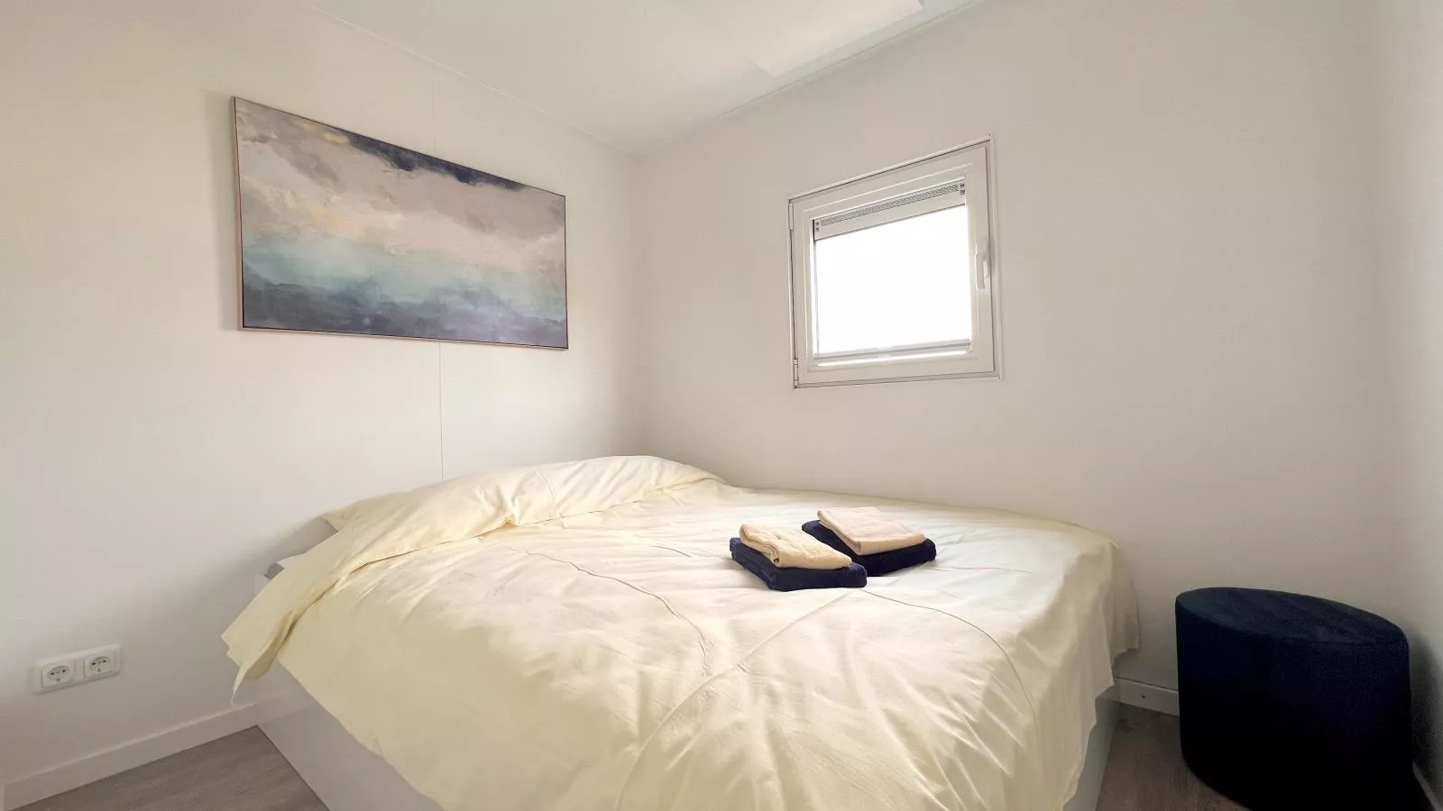 Mi La Luna-Bedroom