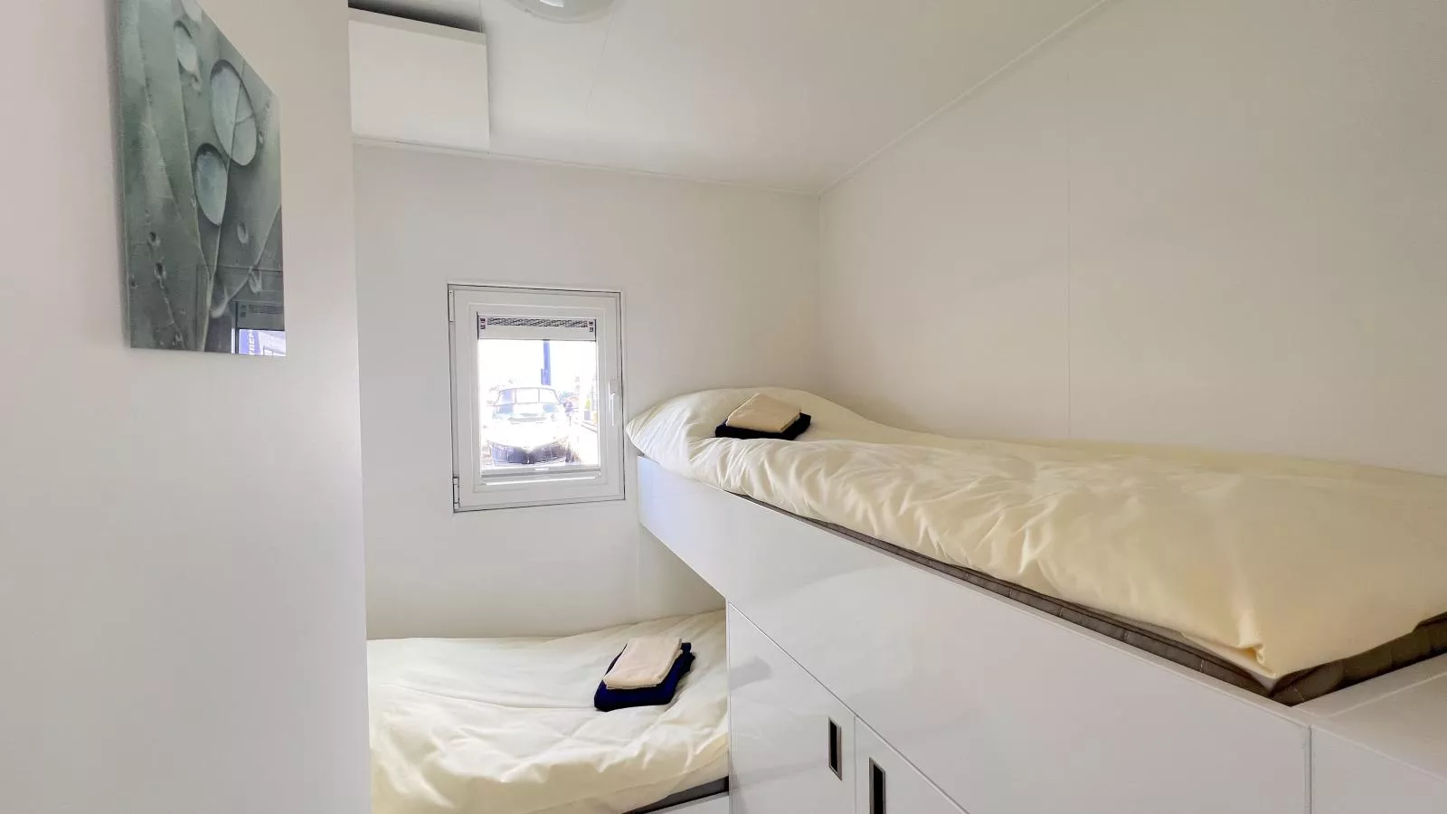 Mi La Luna-Bedroom